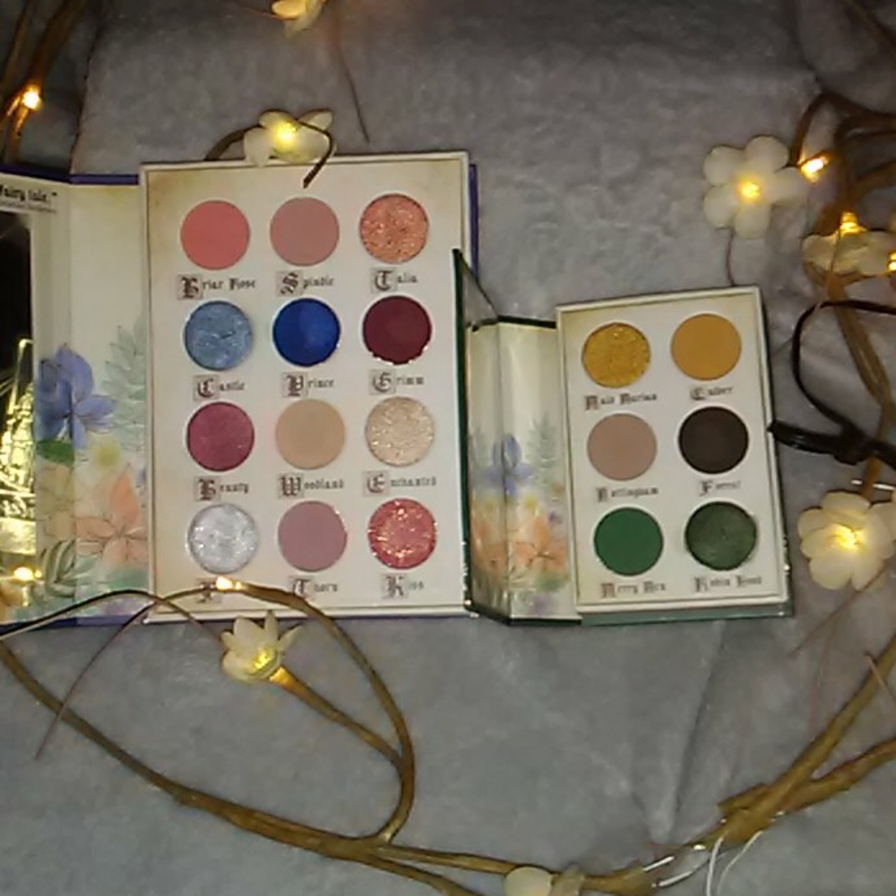Fairy tales little briar rose eyeshadows